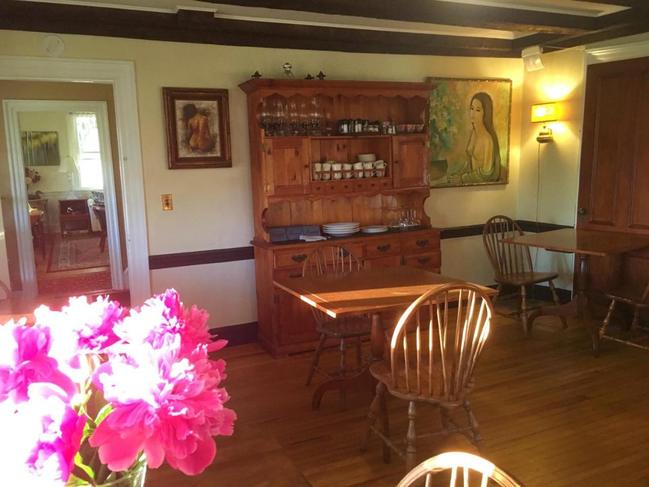 Center Lovell Inn Екстериор снимка